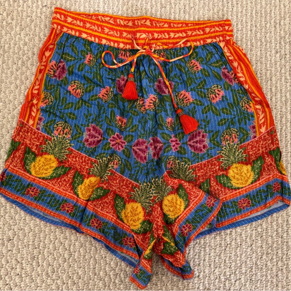 FARM Rio Colorful Pineaple Patterned Shorts